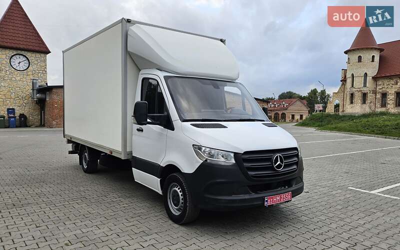 Mercedes-Benz Sprinter 2021