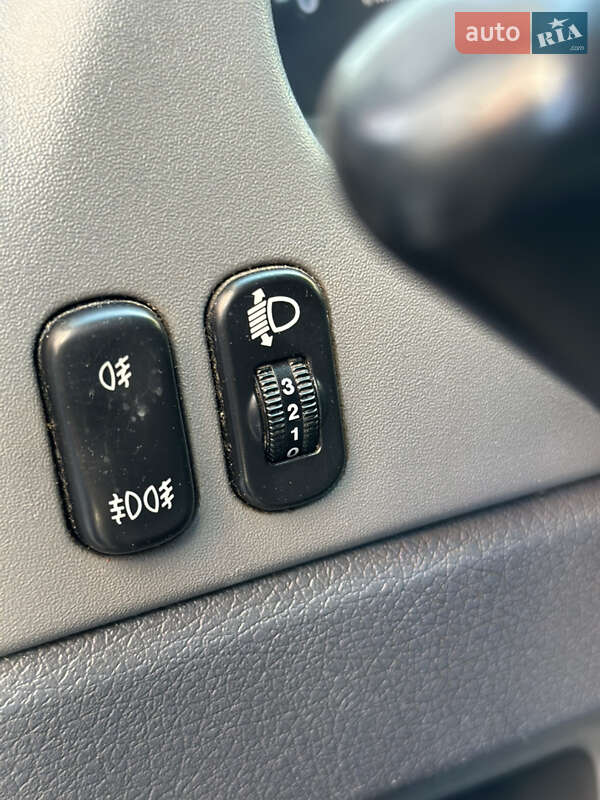 Грузовой фургон Mercedes-Benz Sprinter 2005 в Ивано-Франковске