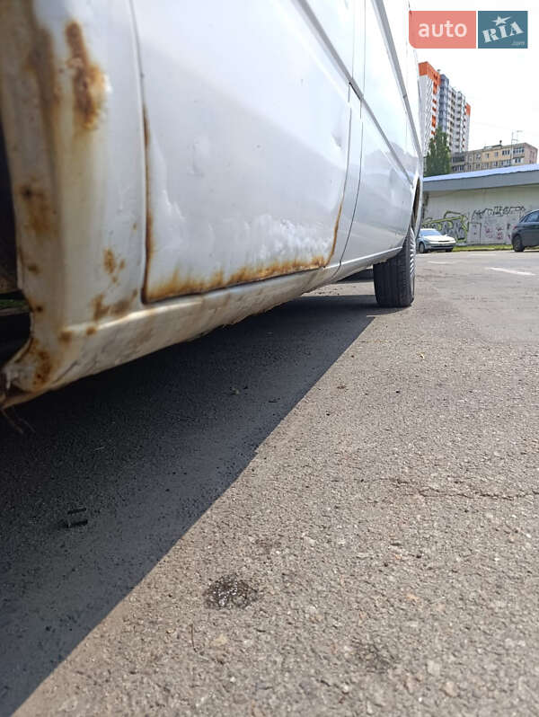 Другие автобусы Mercedes-Benz Sprinter 2000 в Киеве