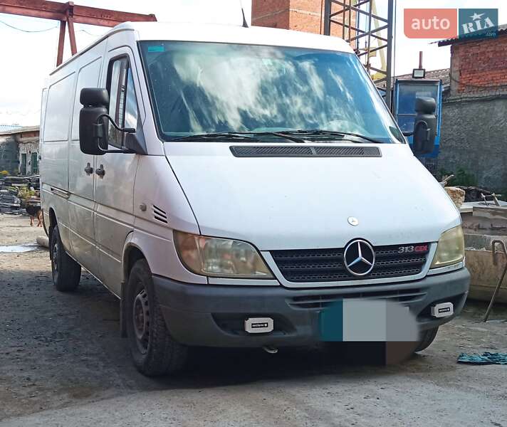Грузовой фургон Mercedes-Benz Sprinter 2006 в 