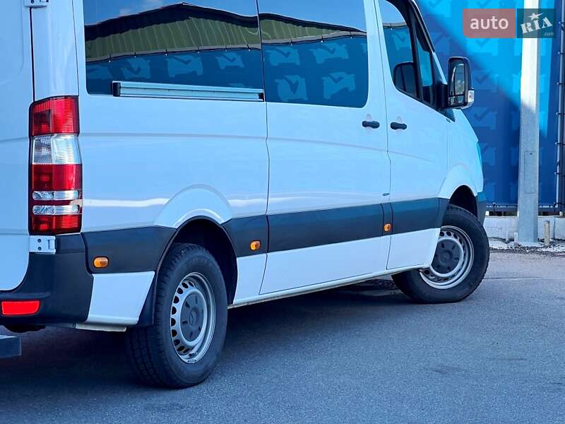 Микроавтобус Mercedes-Benz Sprinter 2016 в Киеве