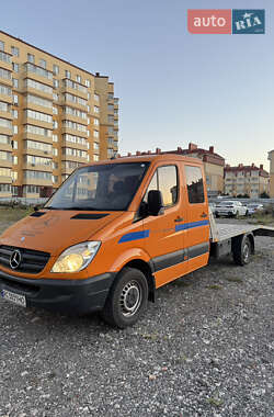 Эвакуатор Mercedes-Benz Sprinter 2012 в Киеве