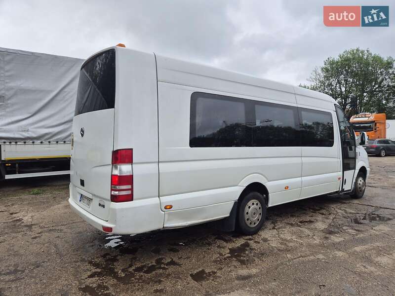 Туристический / Междугородний автобус Mercedes-Benz Sprinter 2013 в 