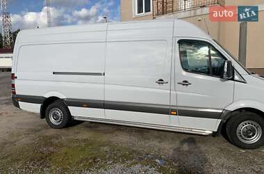 Грузовой фургон Mercedes-Benz Sprinter 2010 в 