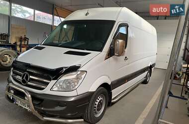 Вантажний фургон Mercedes-Benz Sprinter 2010 в Києві