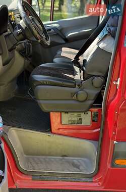 Грузовой фургон Mercedes-Benz Sprinter 2014 в 
