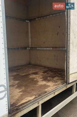 Грузовой фургон Mercedes-Benz Sprinter 2004 в 