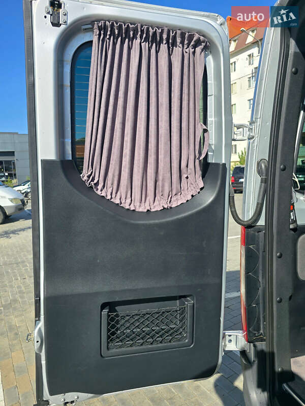 Грузопассажирский фургон Mercedes-Benz Sprinter 2019 в Одессе