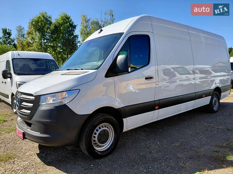 Грузовой фургон Mercedes-Benz Sprinter 2021 в Ивано-Франковске
