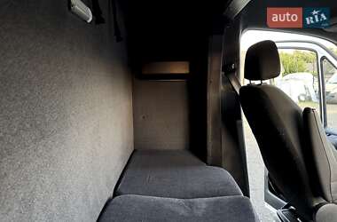 Тентованый Mercedes-Benz Sprinter 2022 в 