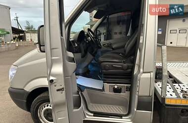 Эвакуатор Mercedes-Benz Sprinter 2012 в 
