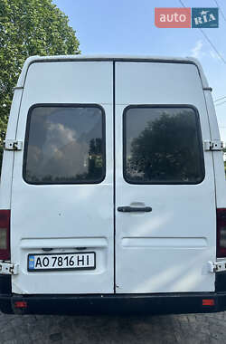 Грузовой фургон Mercedes-Benz Sprinter 2001 в 