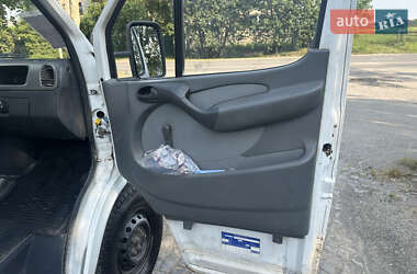 Грузовой фургон Mercedes-Benz Sprinter 2001 в 