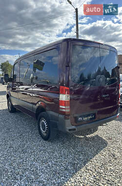 Грузовой фургон Mercedes-Benz Sprinter 2011 в 