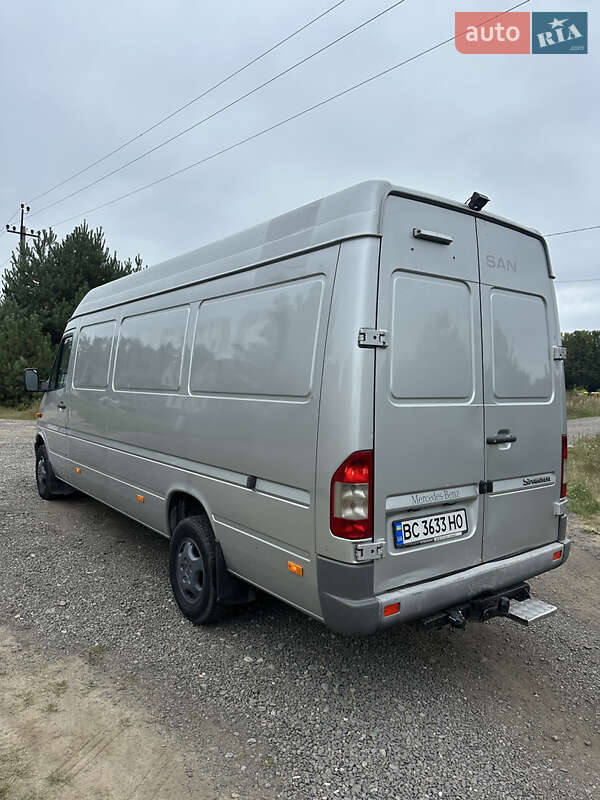 Грузовой фургон Mercedes-Benz Sprinter 2005 в Ивано-Франково