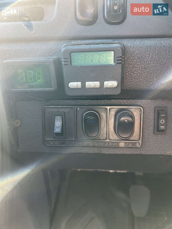 Микроавтобус Mercedes-Benz Sprinter 2002 в Киеве