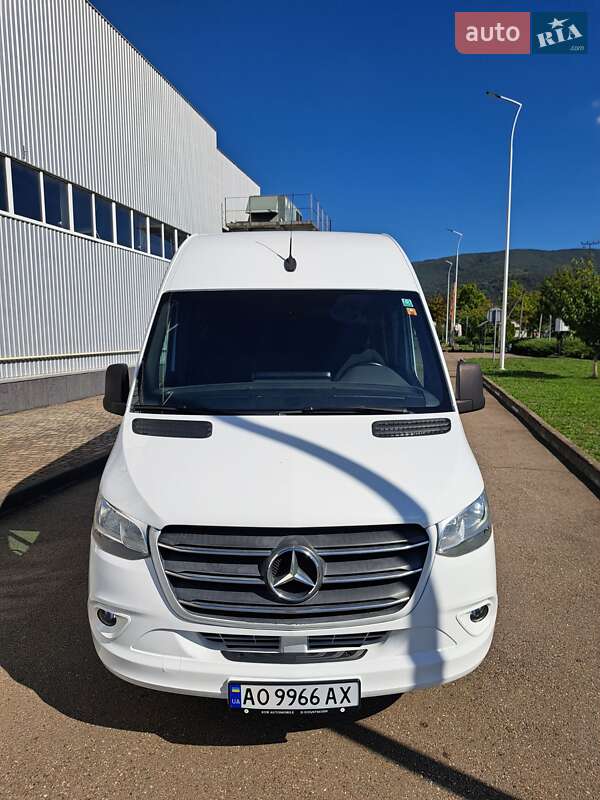 Мікроавтобус Mercedes-Benz Sprinter 2018 в Виноградові