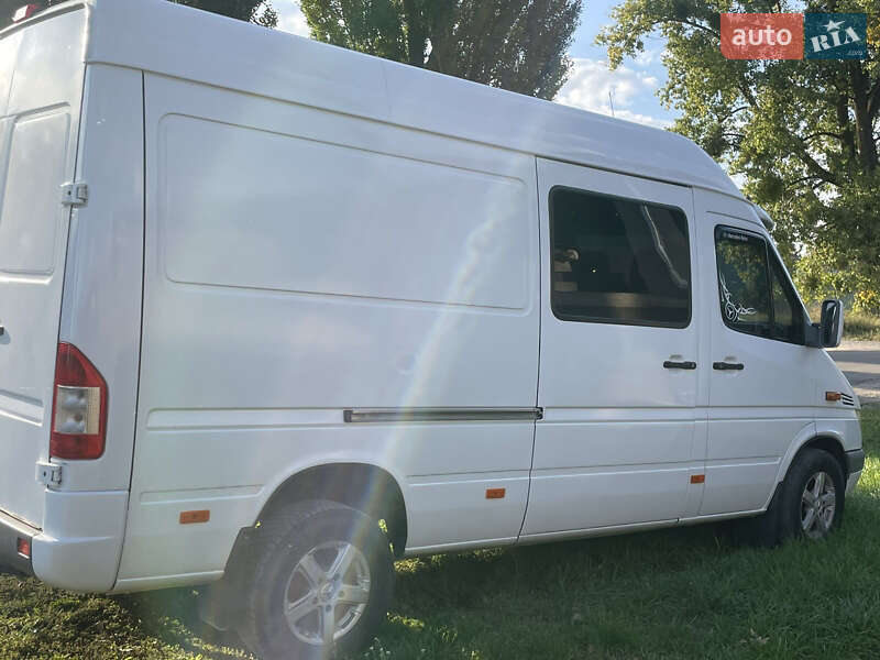 Грузовой фургон Mercedes-Benz Sprinter 2001 в Ярмолинцах