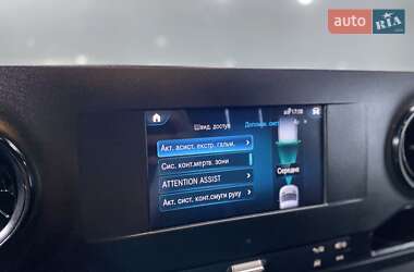 Грузовой фургон Mercedes-Benz Sprinter 2021 в 