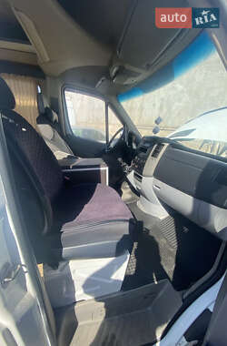 Микроавтобус Mercedes-Benz Sprinter 2006 в  фото 9 Микроавтобус Mercedes-Benz Sprinter 2006 в