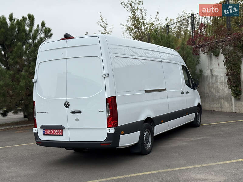 Вантажний фургон Mercedes-Benz Sprinter 2021 в Рівному