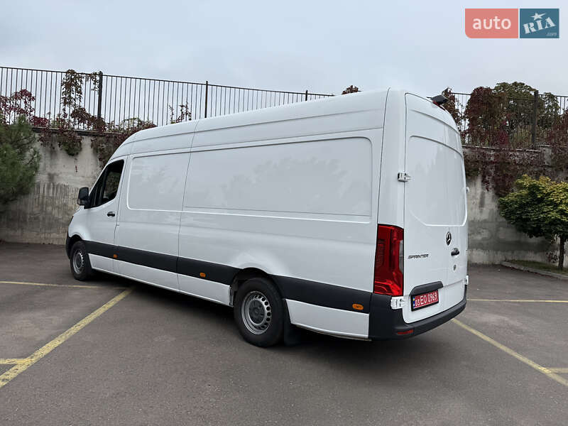 Вантажний фургон Mercedes-Benz Sprinter 2021 в Рівному