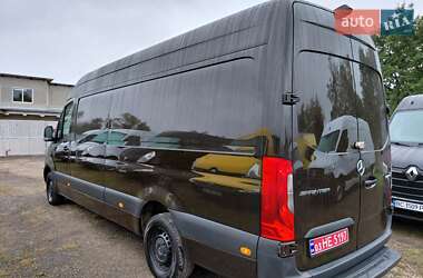 Грузовой фургон Mercedes-Benz Sprinter 2021 в 