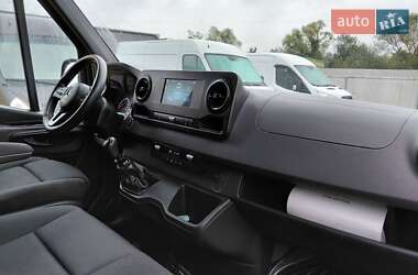Грузовой фургон Mercedes-Benz Sprinter 2021 в 