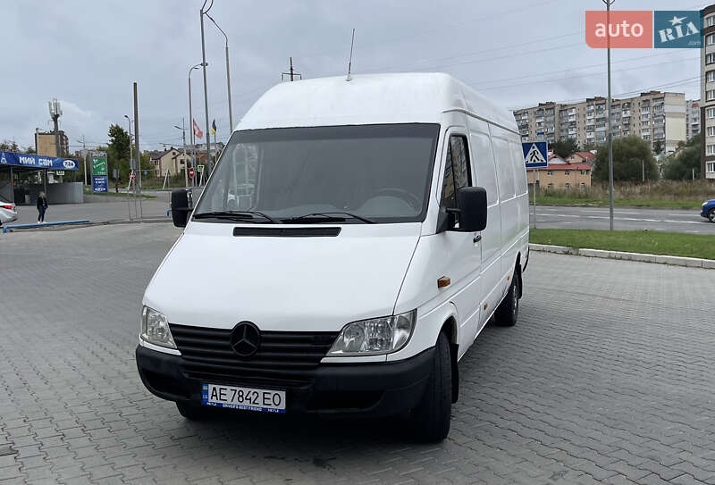 Грузовой фургон Mercedes-Benz Sprinter 2005 в Хмельницком