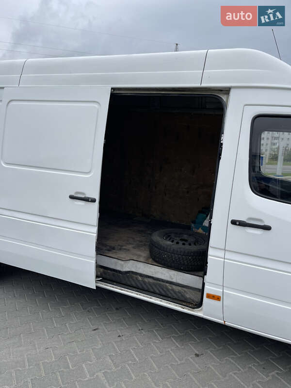 Грузовой фургон Mercedes-Benz Sprinter 2005 в Хмельницком