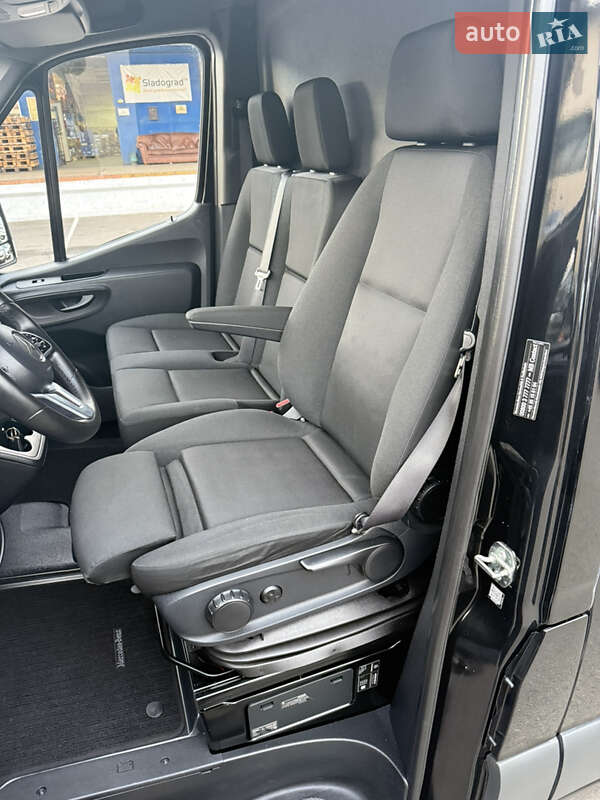 Грузовой фургон Mercedes-Benz Sprinter 2020 в Луцке фото 34 Грузовой фургон Mercedes-Benz Sprinter 2020 в Луцке