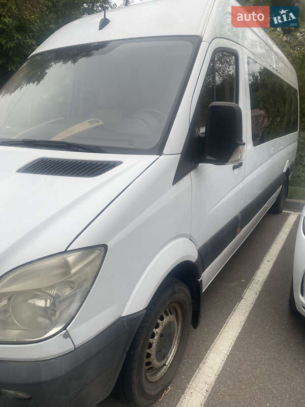 Микроавтобус Mercedes-Benz Sprinter 2007 в Киеве