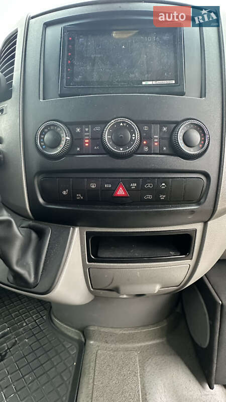 Микроавтобус Mercedes-Benz Sprinter 2015 в Львове