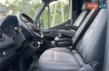 Микроавтобус Mercedes-Benz Sprinter 2019 в  фото 35 Микроавтобус Mercedes-Benz Sprinter 2019 в