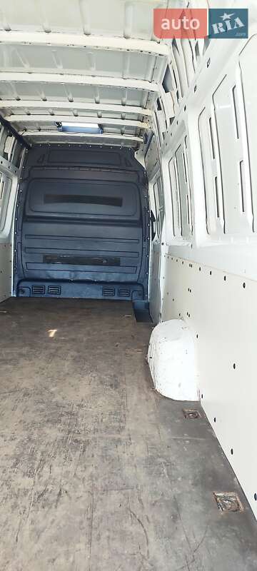 Вантажний фургон Mercedes-Benz Sprinter 2010 в Івано-Франківську