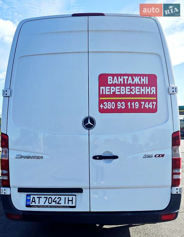 Вантажний фургон Mercedes-Benz Sprinter 2010 в Івано-Франківську