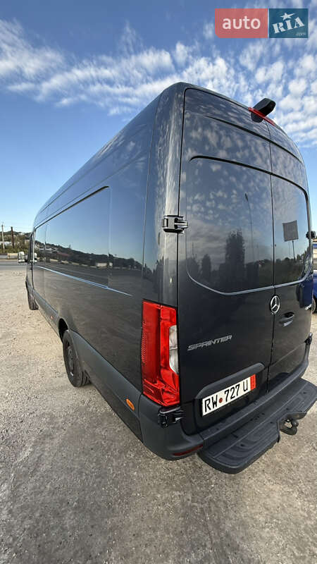 Грузовой фургон Mercedes-Benz Sprinter 2019 в Черновцах