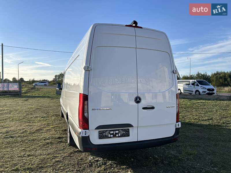 Грузовой фургон Mercedes-Benz Sprinter 2021 в Стрые