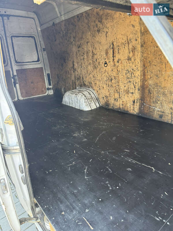 Вантажний фургон Mercedes-Benz Sprinter 2005 в Заболотові