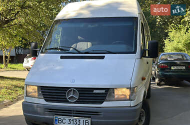 Грузопассажирский фургон Mercedes-Benz Sprinter 1996 в Львове