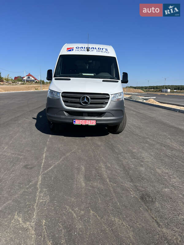 Грузовой фургон Mercedes-Benz Sprinter 2022 в Умани