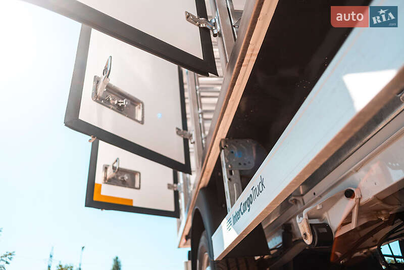 Хлебовоз Mercedes-Benz Sprinter 2025 в Черкассах