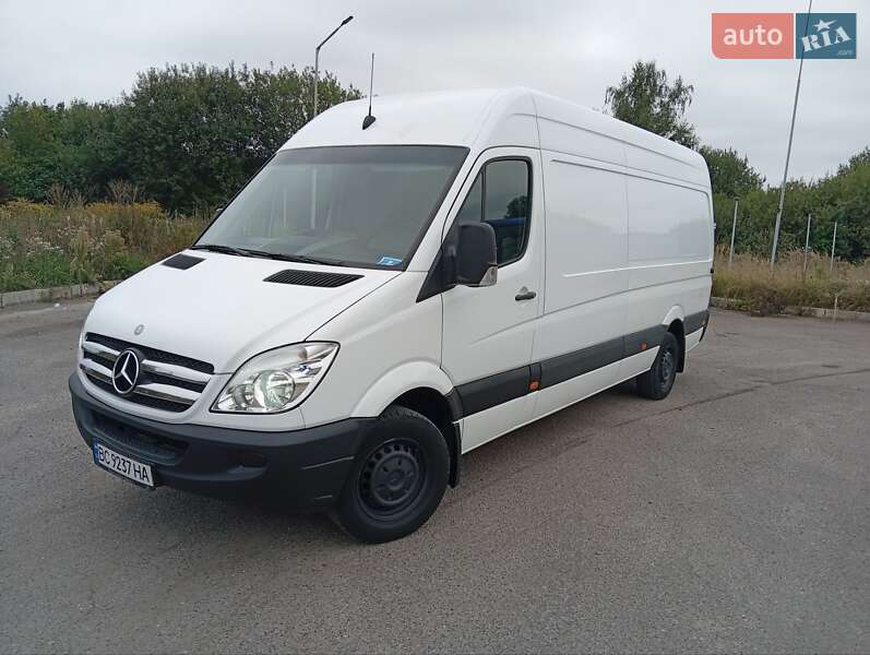 Вантажний фургон Mercedes-Benz Sprinter 2013 в Львові фото 13 Вантажний фургон Mercedes-Benz Sprinter 2013 в Львові