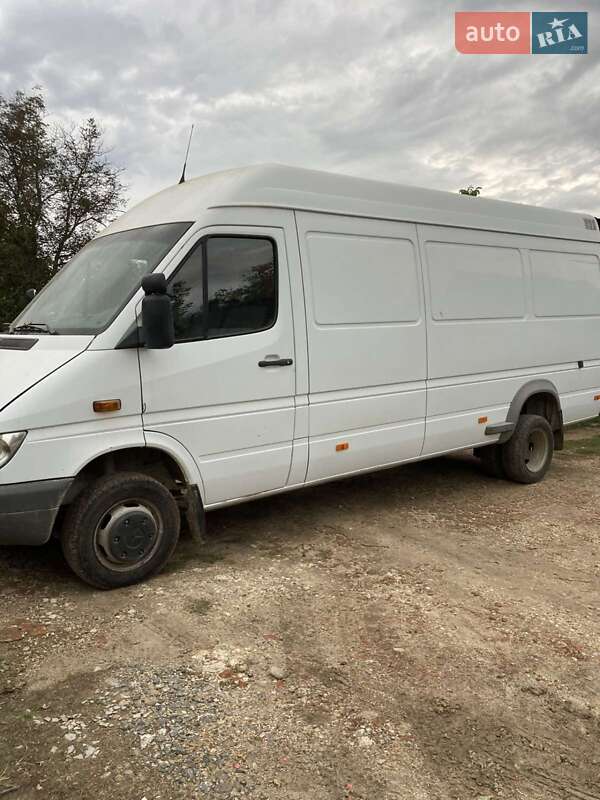 Грузовой фургон Mercedes-Benz Sprinter 2005 в Виньковцах
