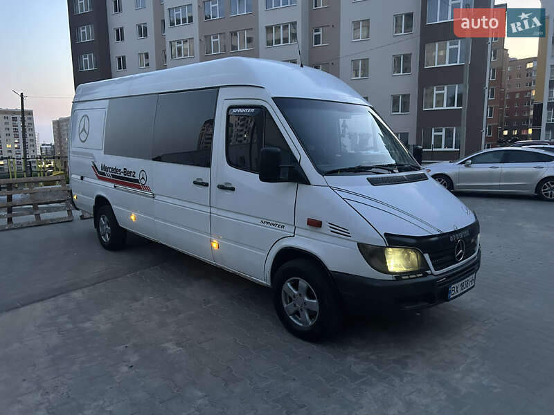 Грузопассажирский фургон Mercedes-Benz Sprinter 2001 в Хмельницком