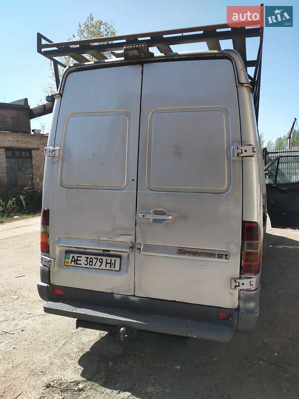 Mercedes-Benz Sprinter 2005