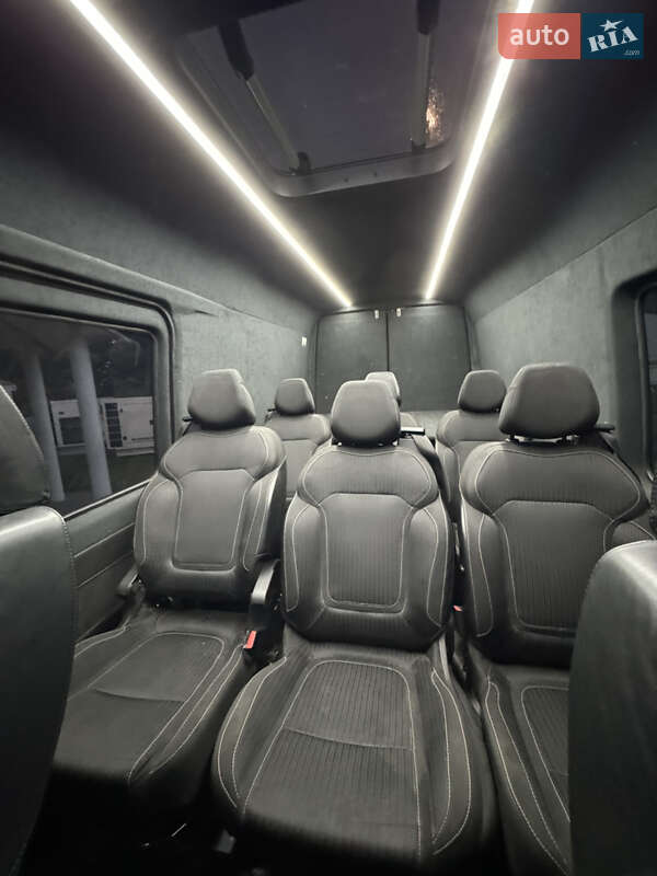 Микроавтобус Mercedes-Benz Sprinter 2002 в Ровно