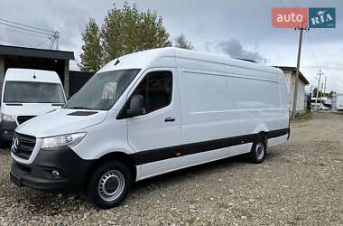 Грузовой фургон Mercedes-Benz Sprinter 2020 в 
