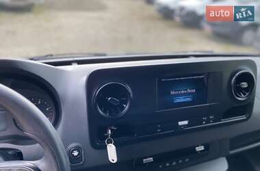 Грузовой фургон Mercedes-Benz Sprinter 2020 в 