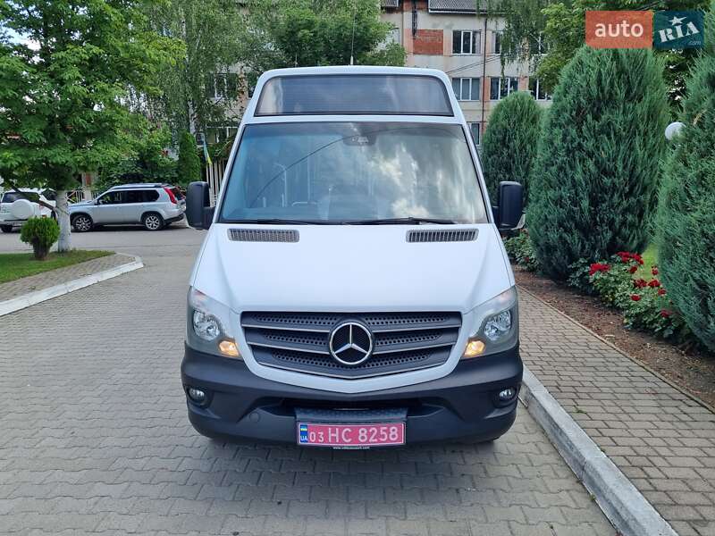 Городской автобус Mercedes-Benz Sprinter 2016 в Черновцах